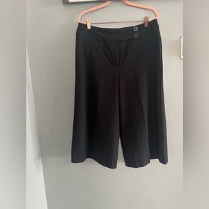 Larry Levine capri size 12
